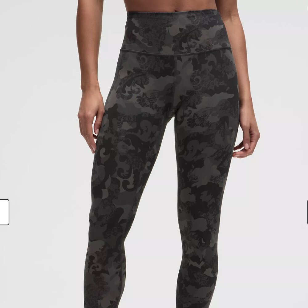 SOLD | Lululemon Wunder Train High-Rise Tight 25"